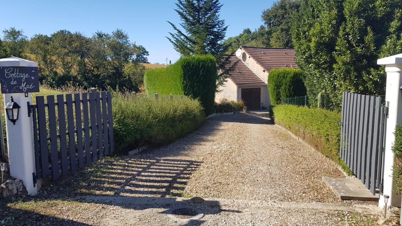 Le Cottage De Mae Seigy Exterior photo